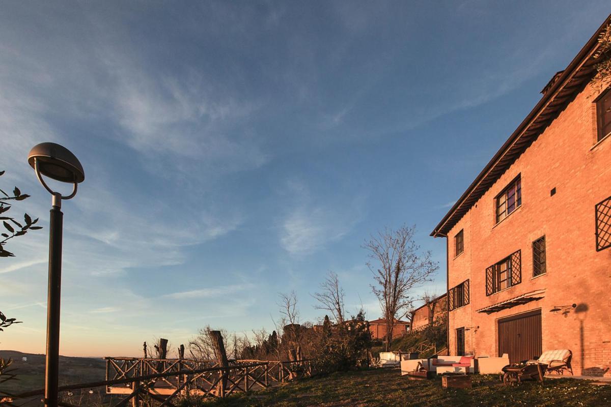 Casale Le Civette Hotel Montepulciano Exterior photo
